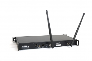 RFIntell QL7R/T1-A 651,800-683,400 МГц 2-канальная радиосистема с 2-мя ручными микрофонами в Магадане